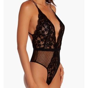 In Bloom by Jonquil Plunge Neck Lace Thong Teddy.  New with tags.